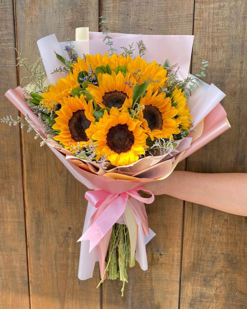 Ideas para regalar flores el día de las madres | Ramos bonitos para mamá